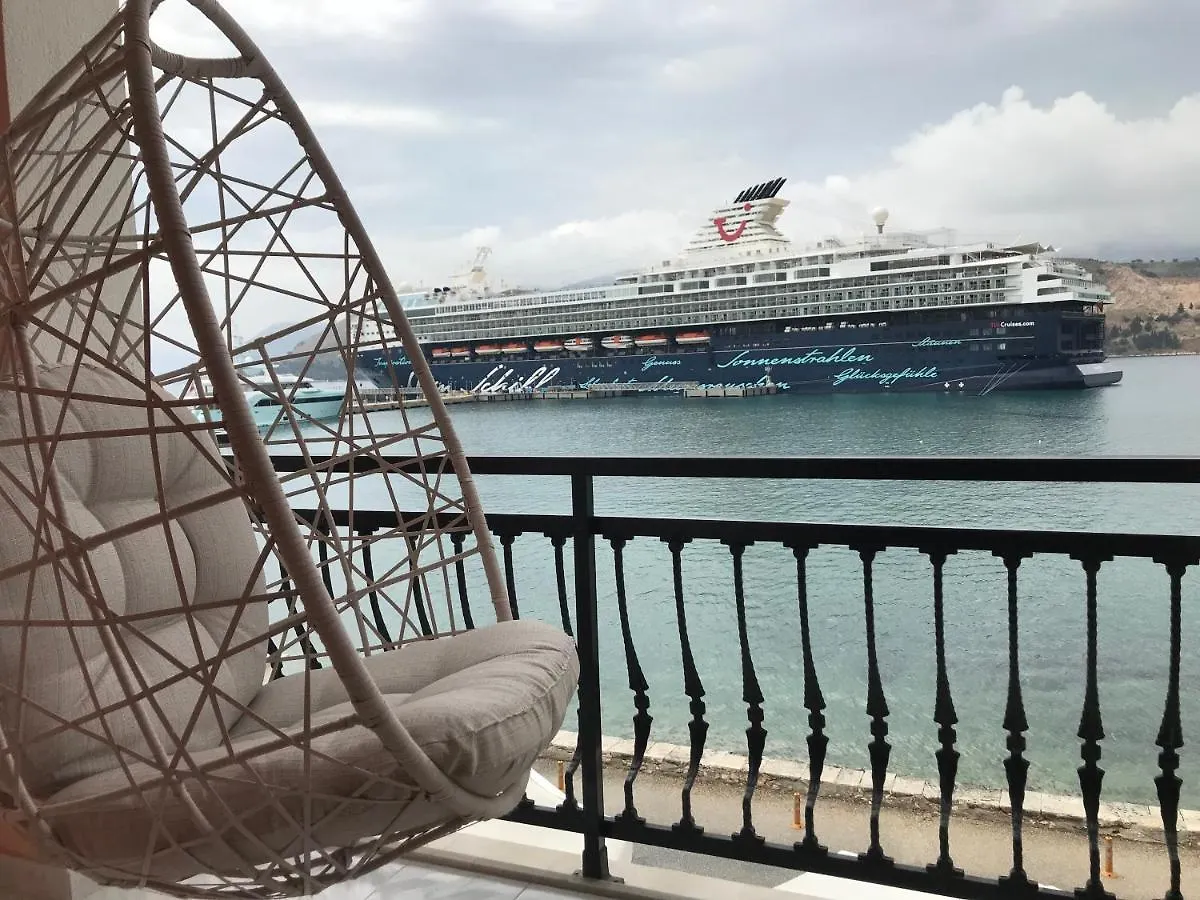Celebrity Hotel location