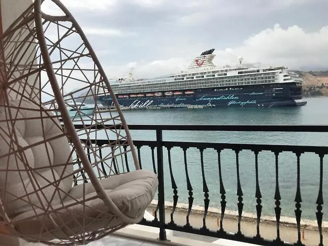 **  Celebrity Hotel Greece