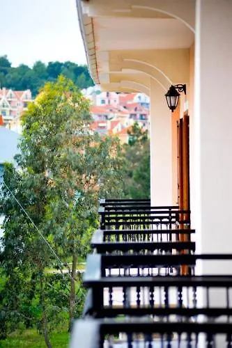 **  Celebrity Hotel Greece